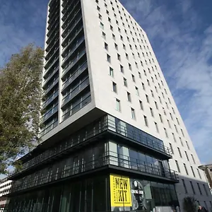 *** Otel New Kit Hollanda